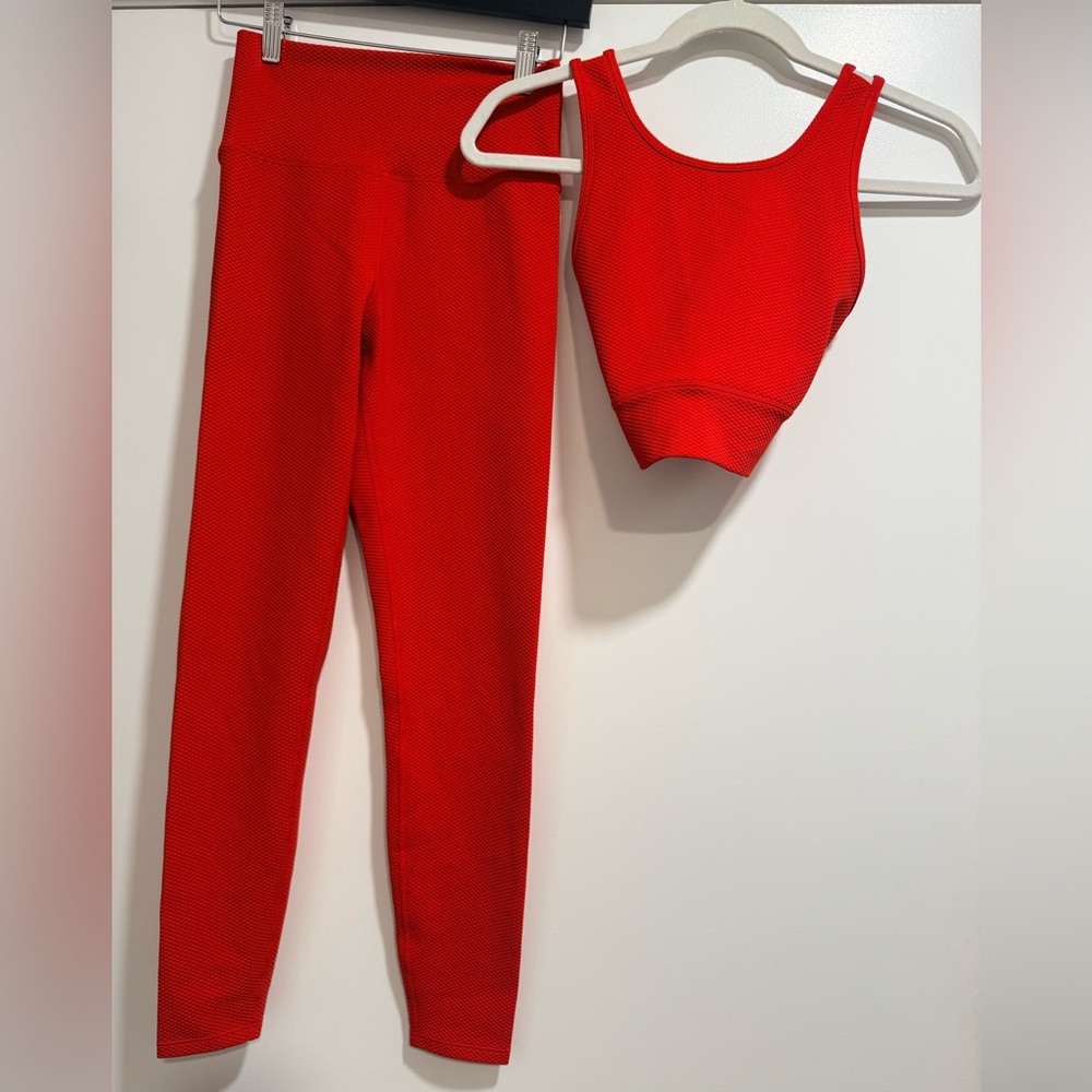 Beach Riot Red Activewear Set - Picture 3 of 10